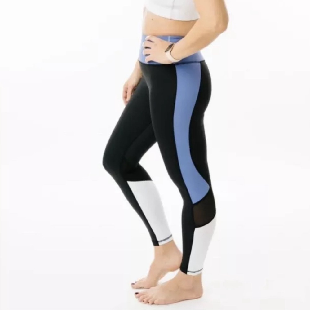 Zyia Dark Sky Mesh Block Light n Tight Hi-Rise Small (4)